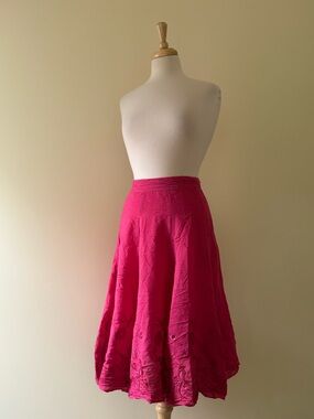 Vintage Moa Collection Embroidered Fuchsia Midi Skirt | Size S